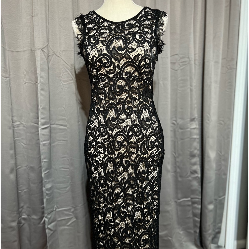 Elegant black long dress.